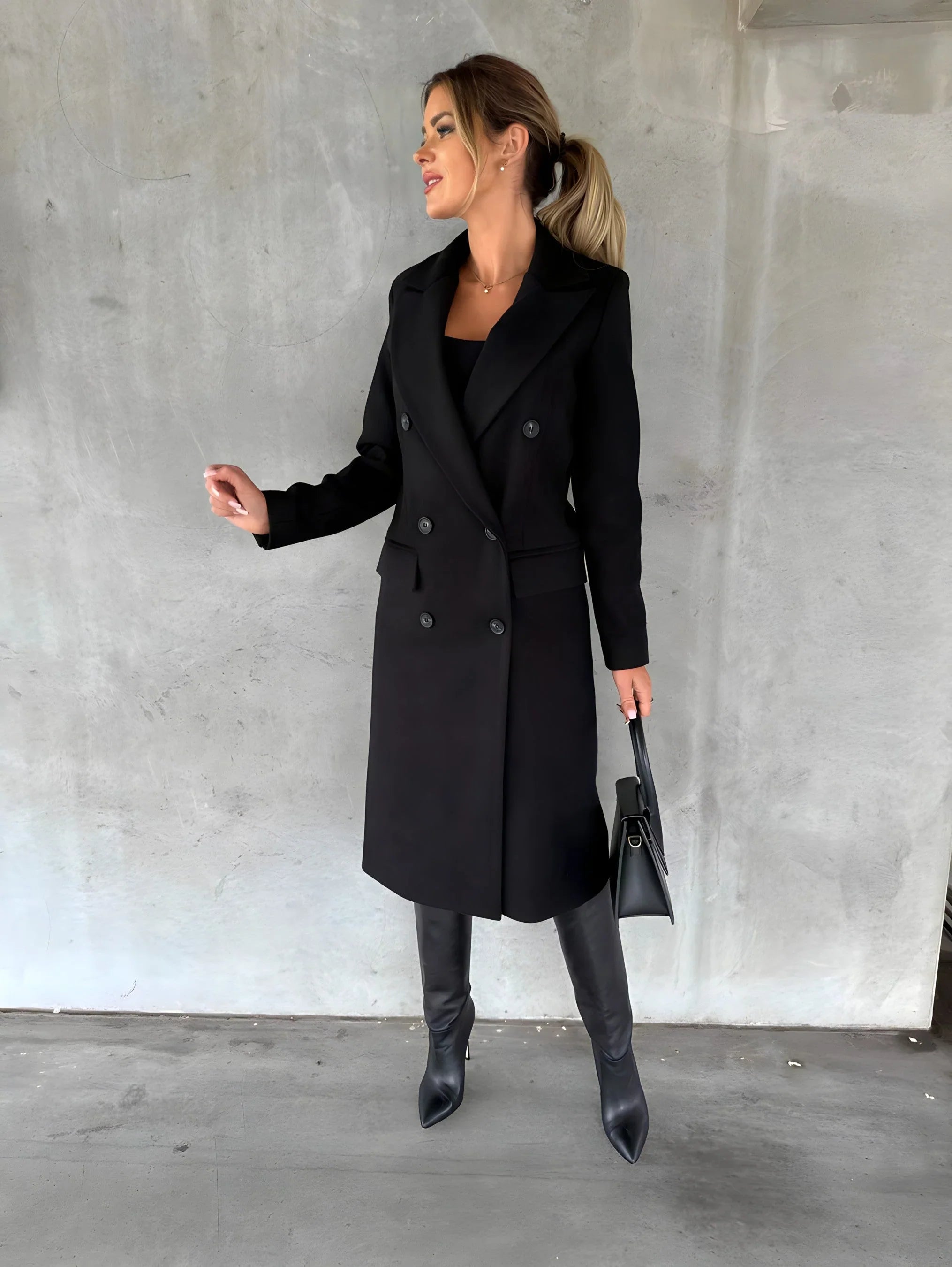 Laura Elegant Winter Coat | Effortless Warmth And Quiet Luxury