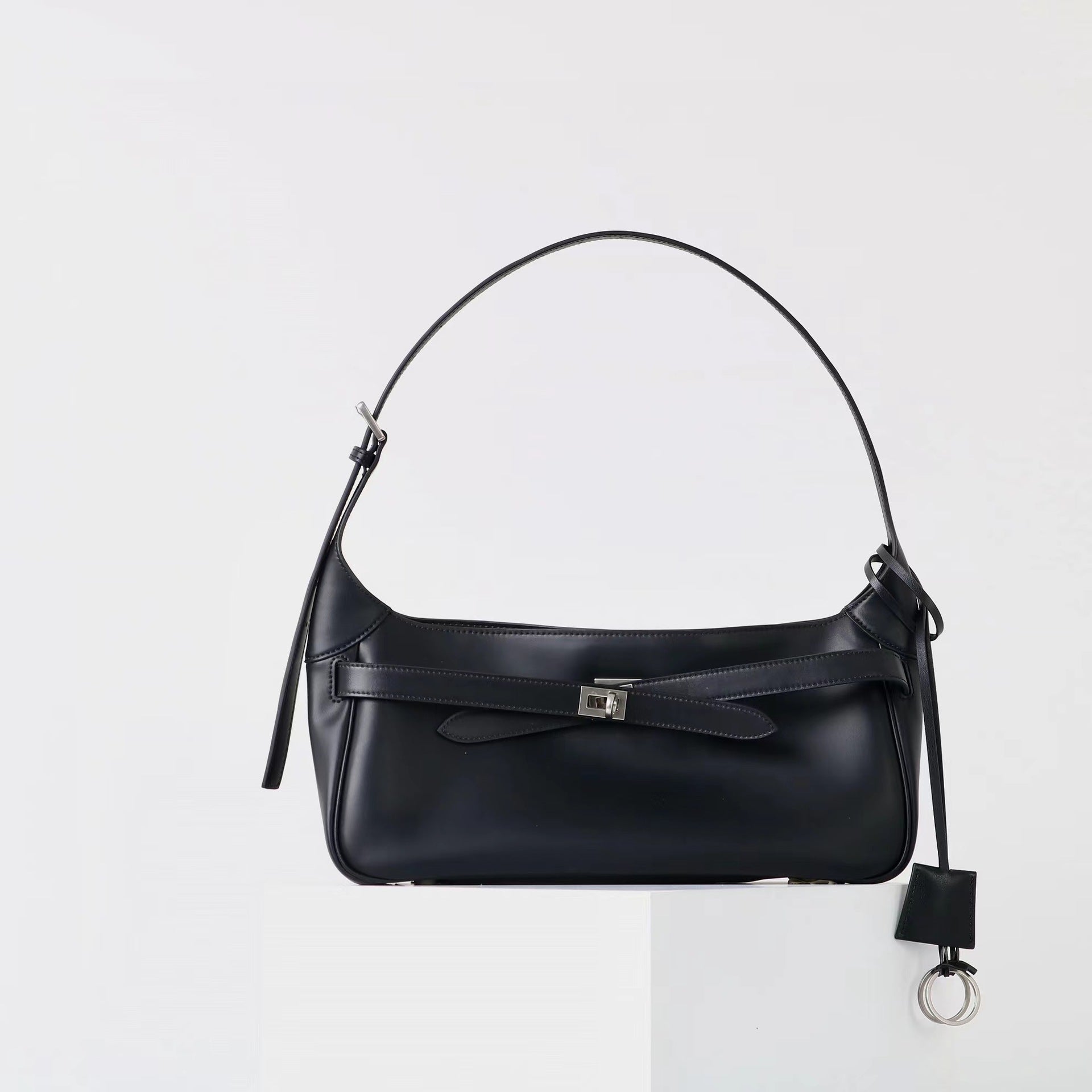 Women’s Waxed Calfskin Crossbody Baguette Bag | Effortless Vintage Grace