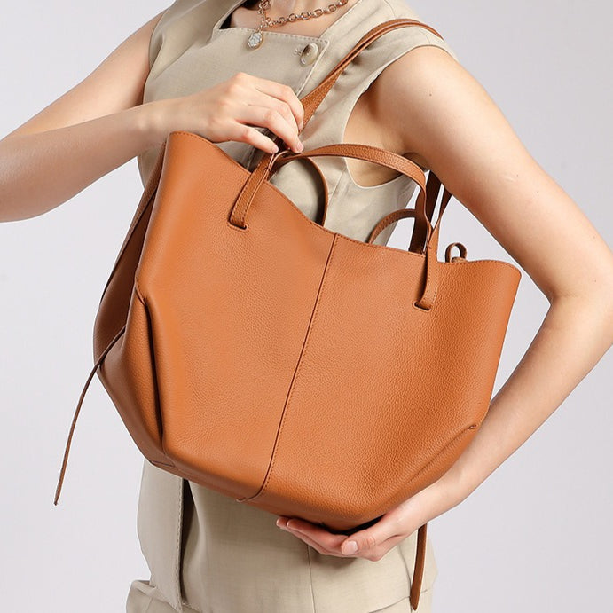 Women’s Pebbled Leather Tote Bag With Pouch | Effortless Sophistication