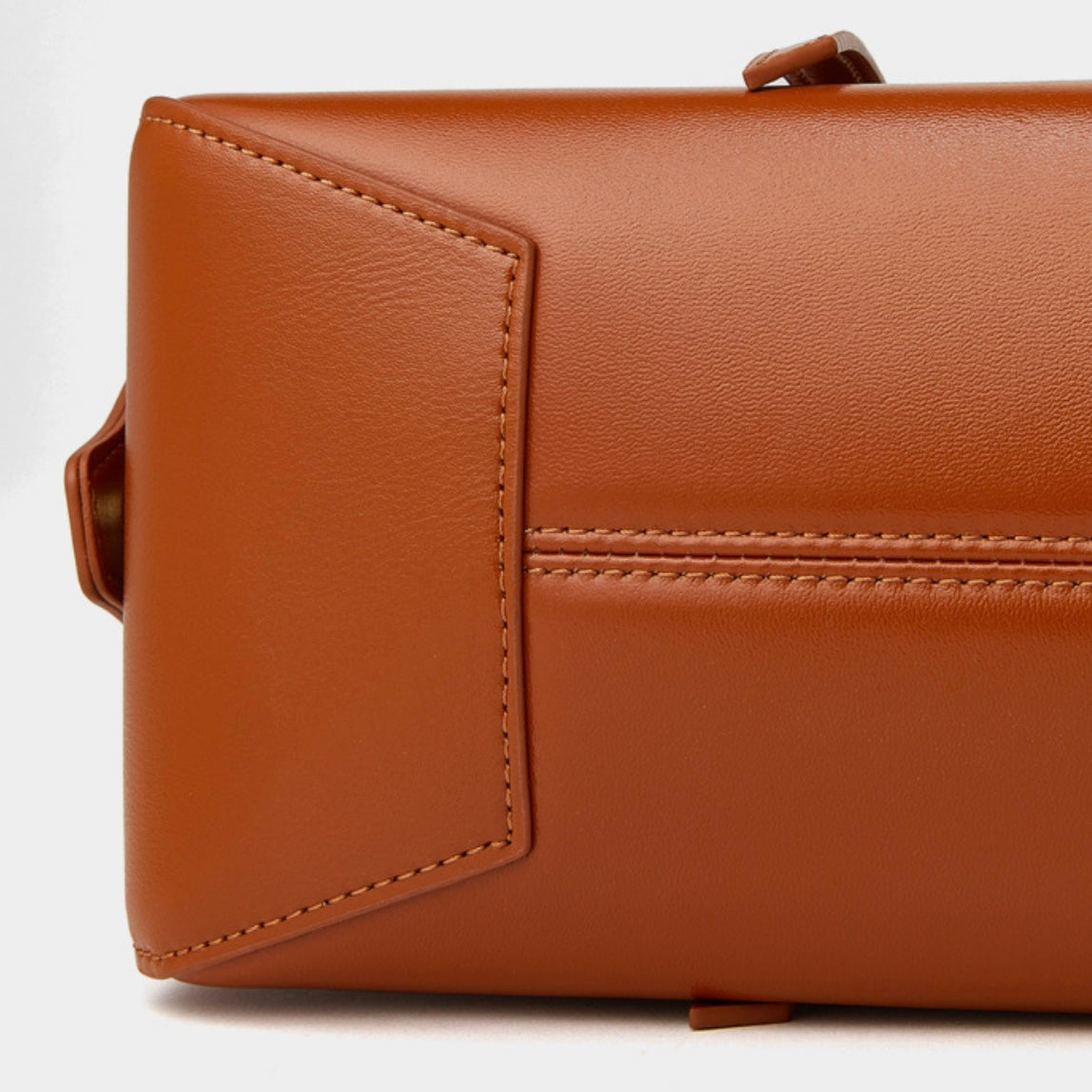 Women’s Genuine Leather Retro Bowling Bag | Refined Horse Charm