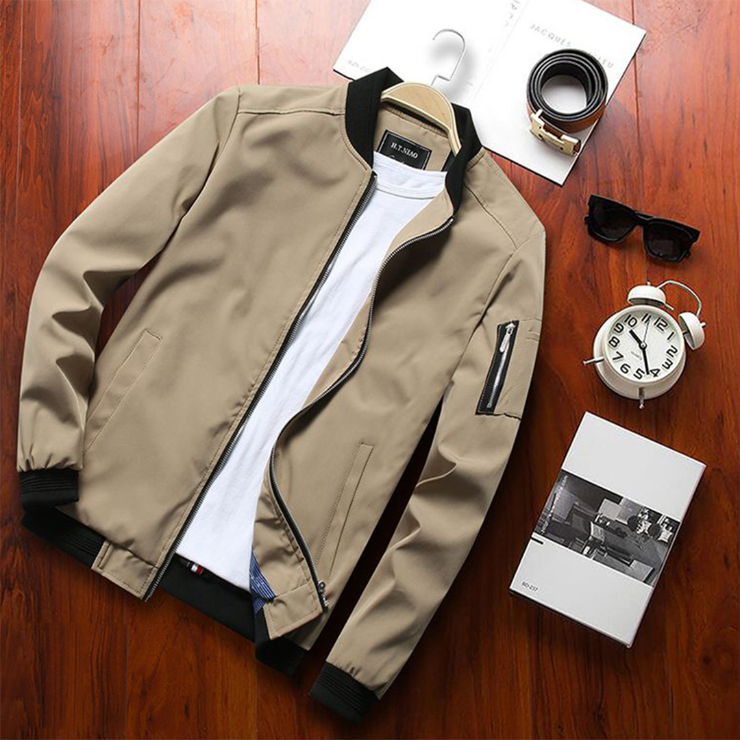 Lightweight Water-Repellent Men's Bomber Zip-Up Jacket | Effortless Warm-Weather Layering