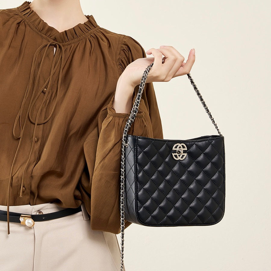Women’s Genuine Cowhide Chain Commuter Bucket Bag | Effortless City Elegance
