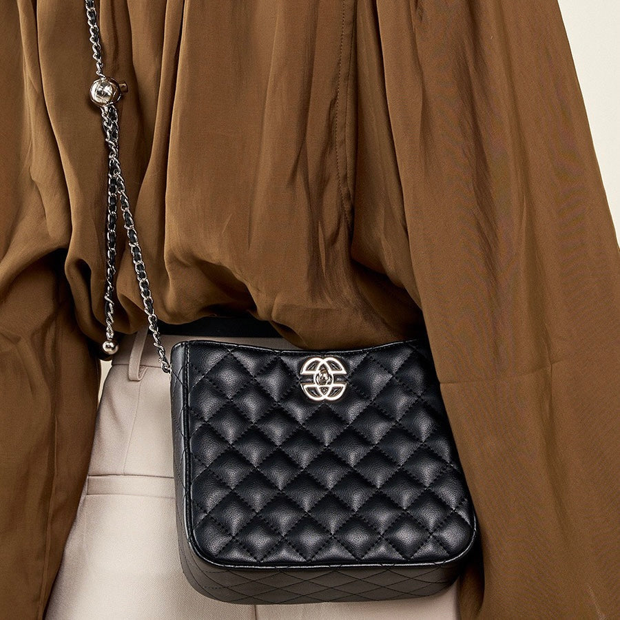 Women’s Genuine Cowhide Chain Commuter Bucket Bag | Effortless City Elegance