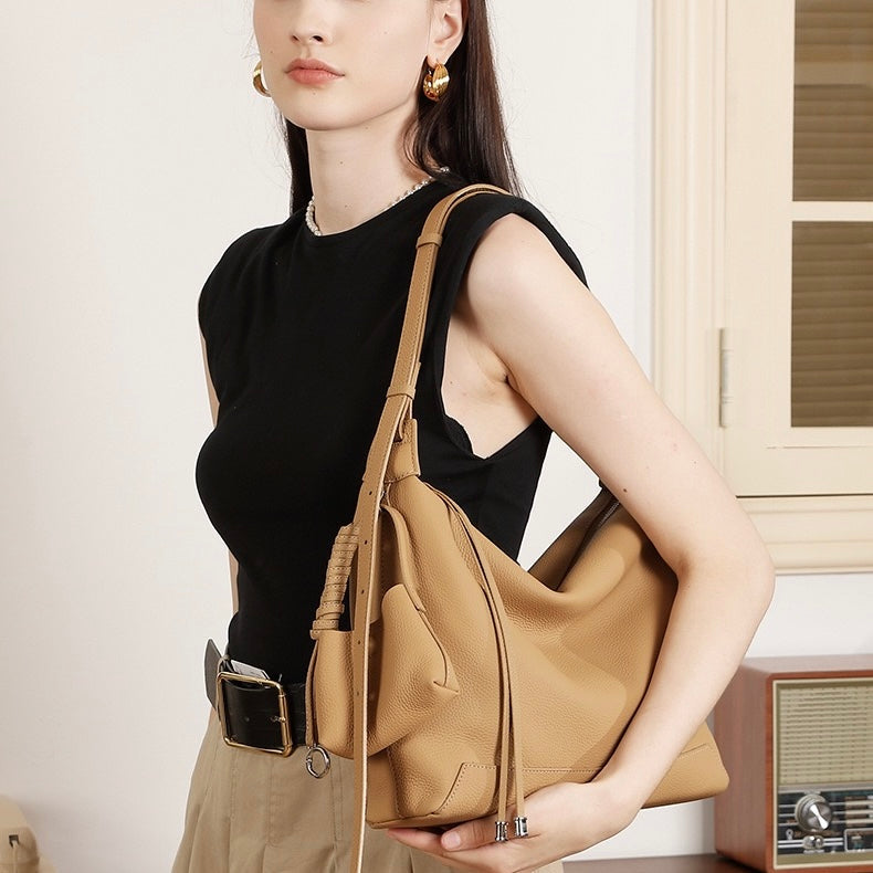 Minimalist Genuine Leather Tote Shoulder Bag | Large Capacity Commuter Elegance