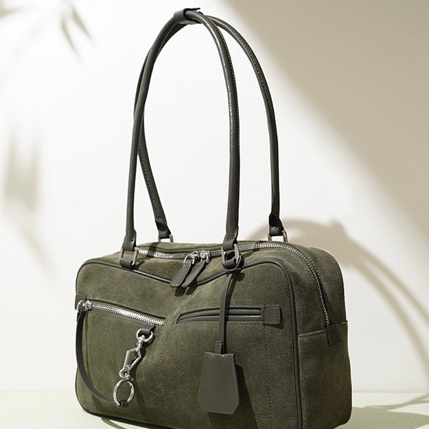 Women’s Matte Leather Pillow Shoulder Bag | Vintage Everyday Elegance