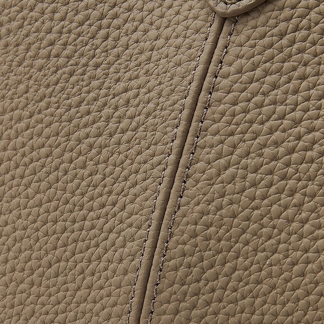 Women’s Pebbled Leather Bucket Bag | Effortless Elegance With Mini Pouch