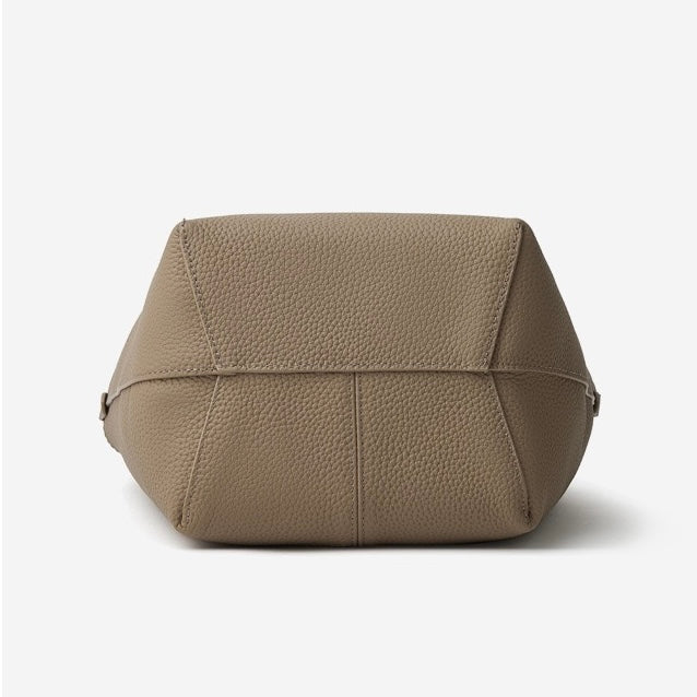 Women’s Pebbled Leather Bucket Bag | Effortless Elegance With Mini Pouch
