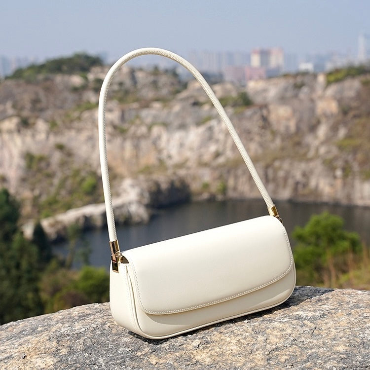 Women’s Genuine Leather Minimalist Saddle Tote | Effortless Commuter Elegance