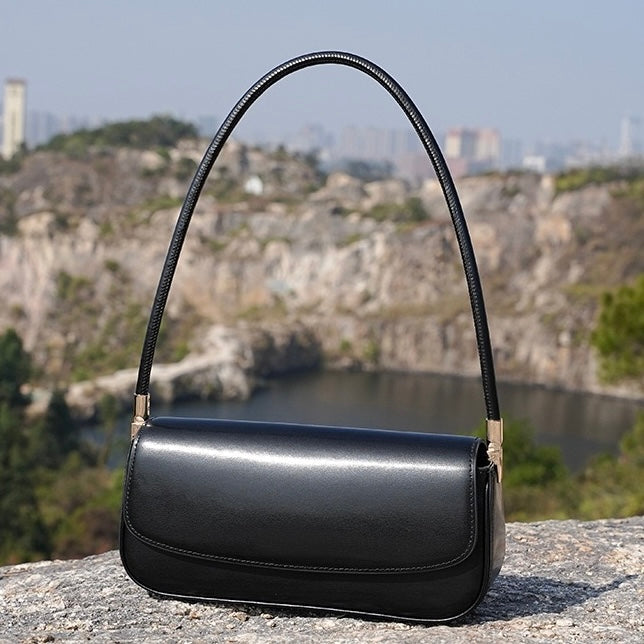 Women’s Genuine Leather Minimalist Saddle Tote | Effortless Commuter Elegance