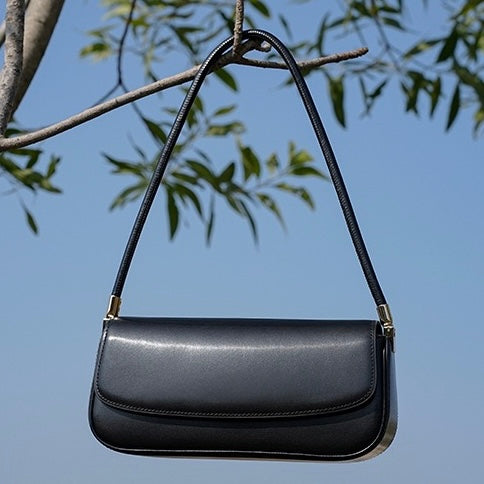 Women’s Genuine Leather Minimalist Saddle Tote | Effortless Commuter Elegance