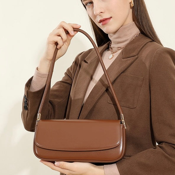 Women’s Genuine Leather Minimalist Saddle Tote | Effortless Commuter Elegance