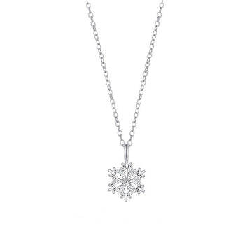 Winter Snowflake Necklace | Effortless Winter Radiance