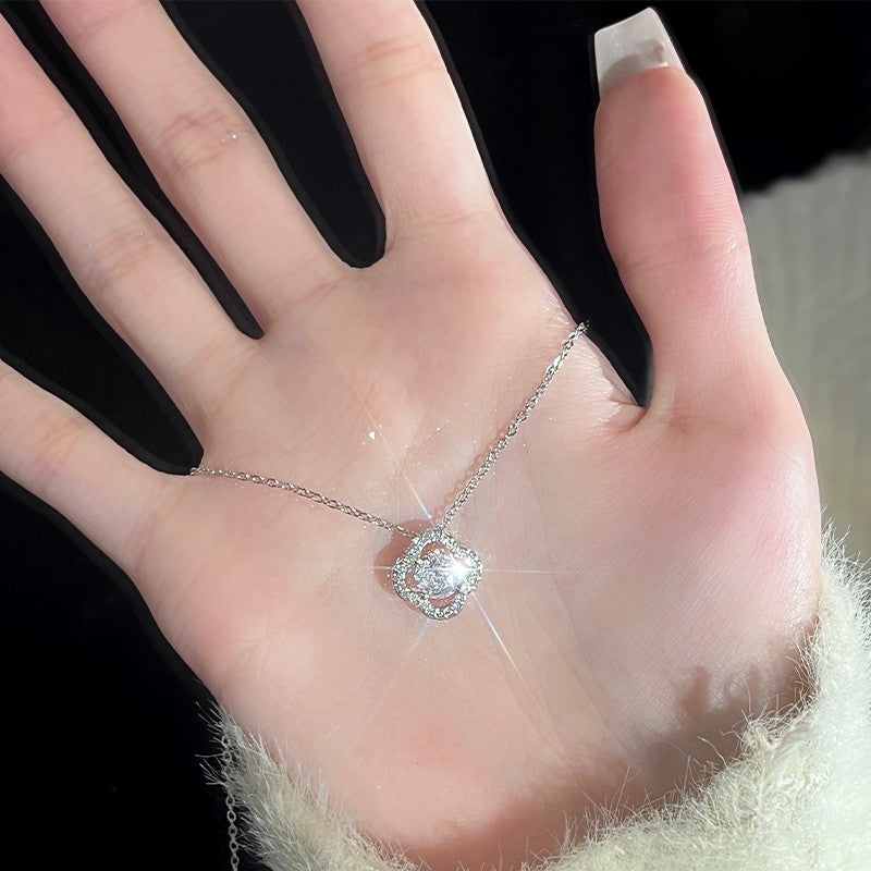 Silver Clover Serenity Necklace | Quiet Radiance Timeless Elegance