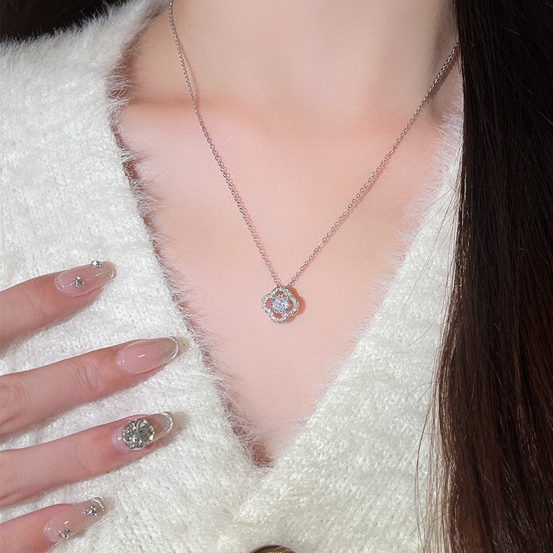 Silver Clover Serenity Necklace | Quiet Radiance Timeless Elegance