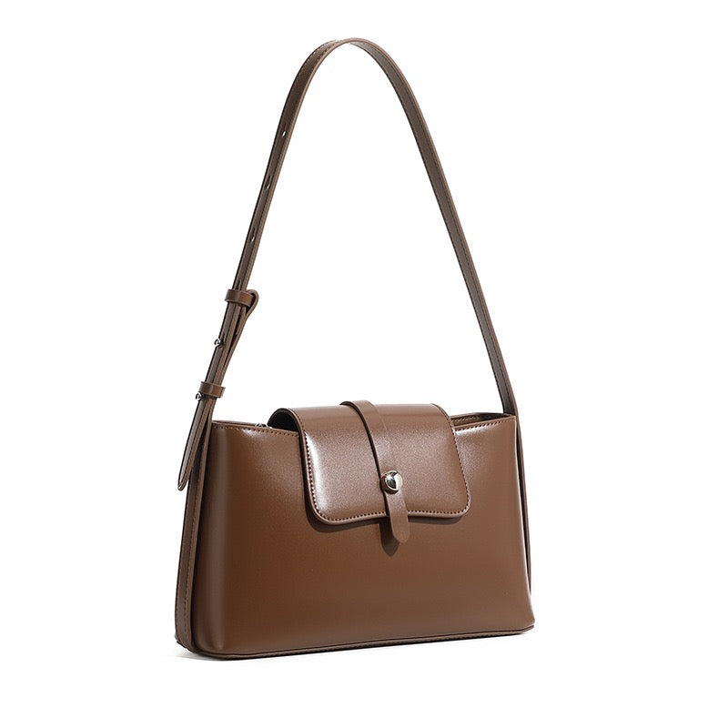 Leather Handheld Shoulder Bag | Effortless Versatile Commuter Elegance