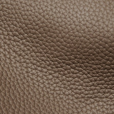 Textured Leather Tote With Pouch | Timeless Quiet Luxury