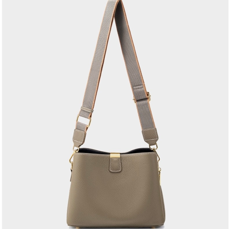 Women’s Genuine Leather Bucket Handbag | Effortless Gold-Trimmed Sophistication