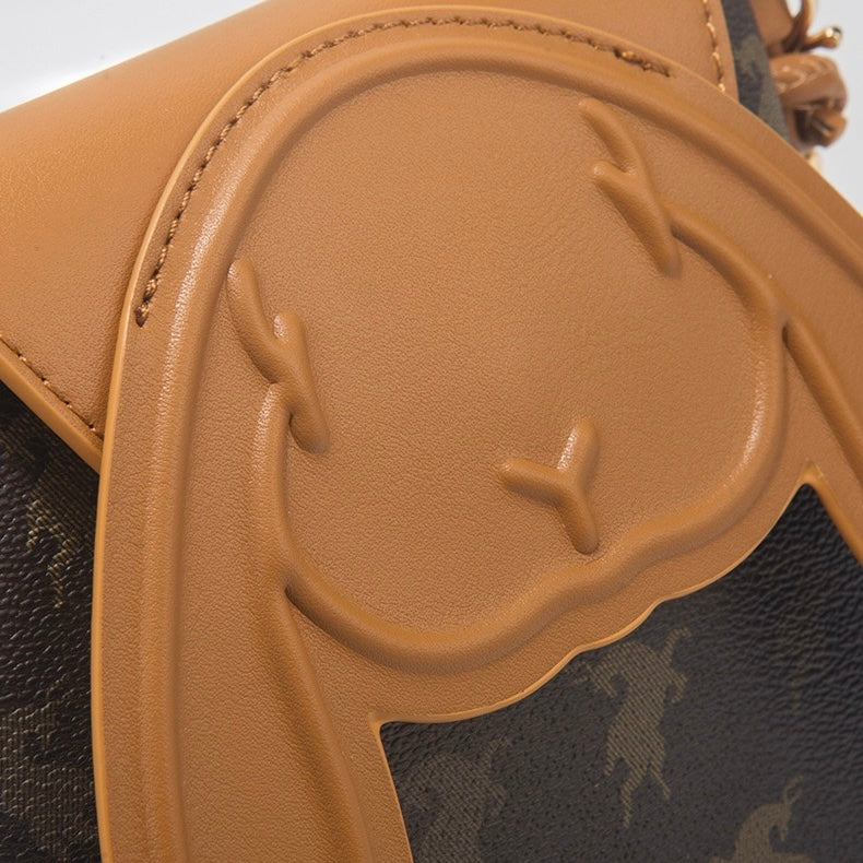 Vintage Print Rabbit Flip-Top Women’s Phone Crossbody Bag | Understated Luxury