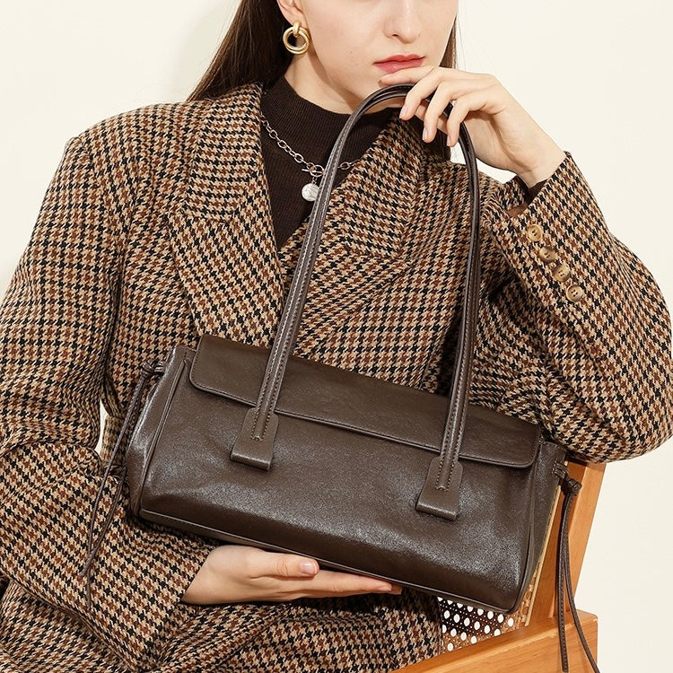 Genuine Vegetable Tanned Leather Underarm Baguette Bag | Effortless Elegance