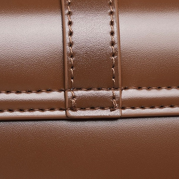 Women’s Genuine Leather Baguette Crossbody Shoulder Bag | Effortless Vintage Elegance