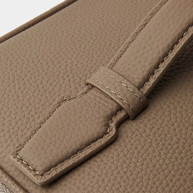 Genuine Leather Multi-Compartment Cosmetic Bag | Effortless Beauty Organization