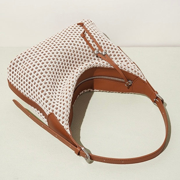 Braided Straw Dumpling Shoulder Bag | Spacious Effortless Elegance