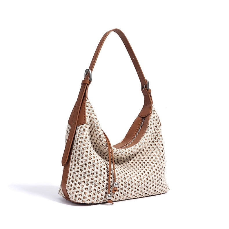 Braided Straw Dumpling Shoulder Bag | Spacious Effortless Elegance