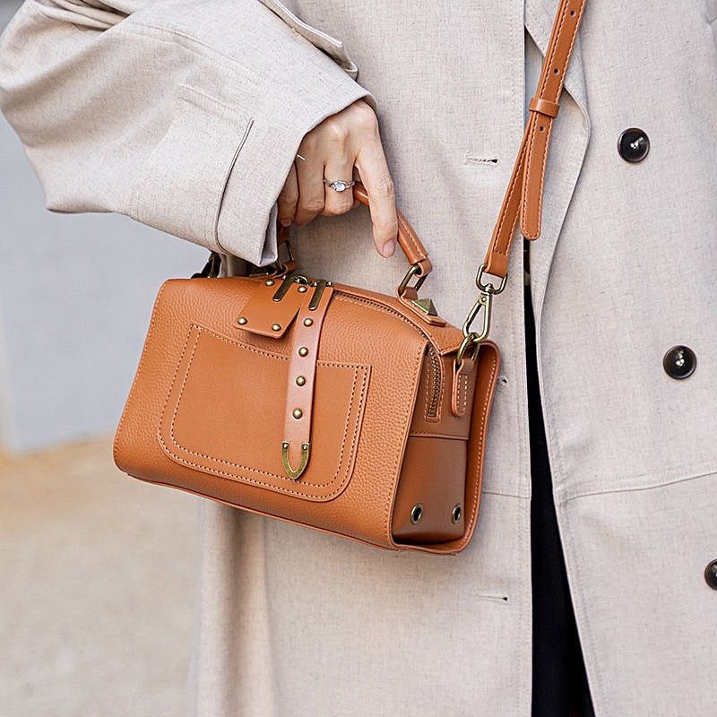 Textured Leather Satchel Crossbody Bag | Timeless Vintage Elegance