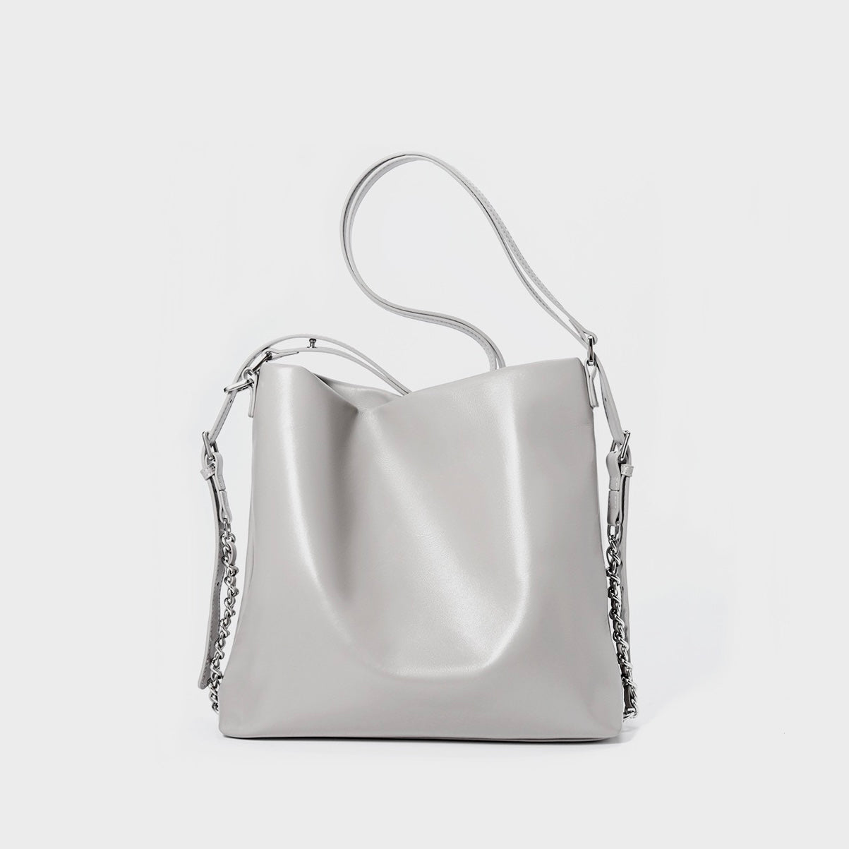 Women's Leather Chain Strap Bucket Bag | Effortless Modern Elegance