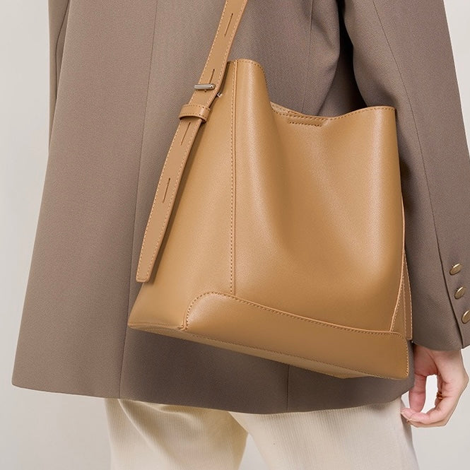 Women’s Genuine Leather Crossbody Shoulder Bucket Bag | Effortless Everyday Elegance