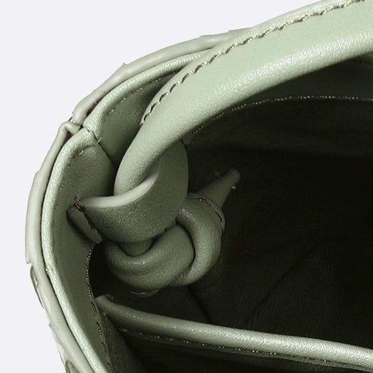 Women’s Genuine Sheepskin Woven Bucket Bag | Effortless Vintage Poise