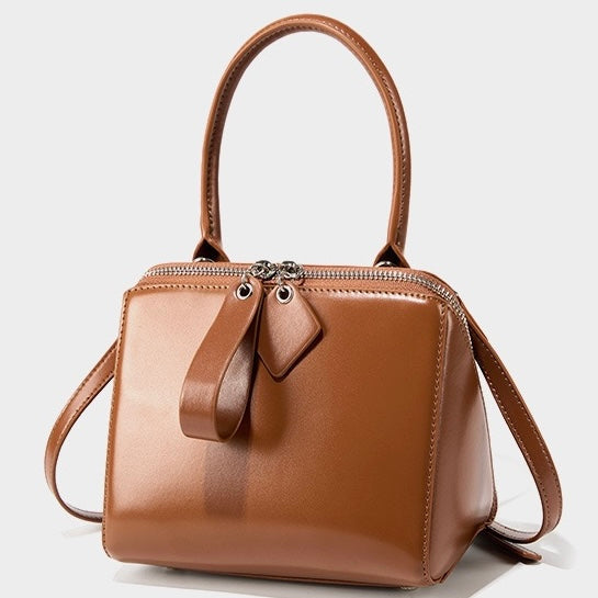 Women’s French Inspired Crossbody Bag | Effortless Parisian Elegance
