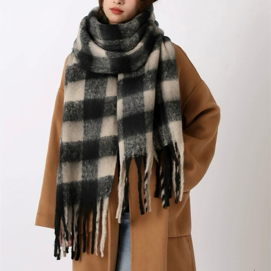 Women's Black and White Plaid Imitation Cashmere Scarf | Effortless Elegance