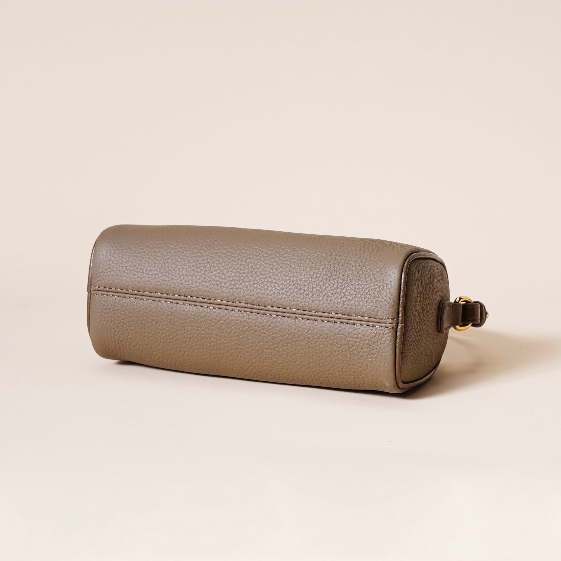 Women’s Genuine Leather Minimalist Quilted Crossbody Clutch Bag | Effortless Elegance