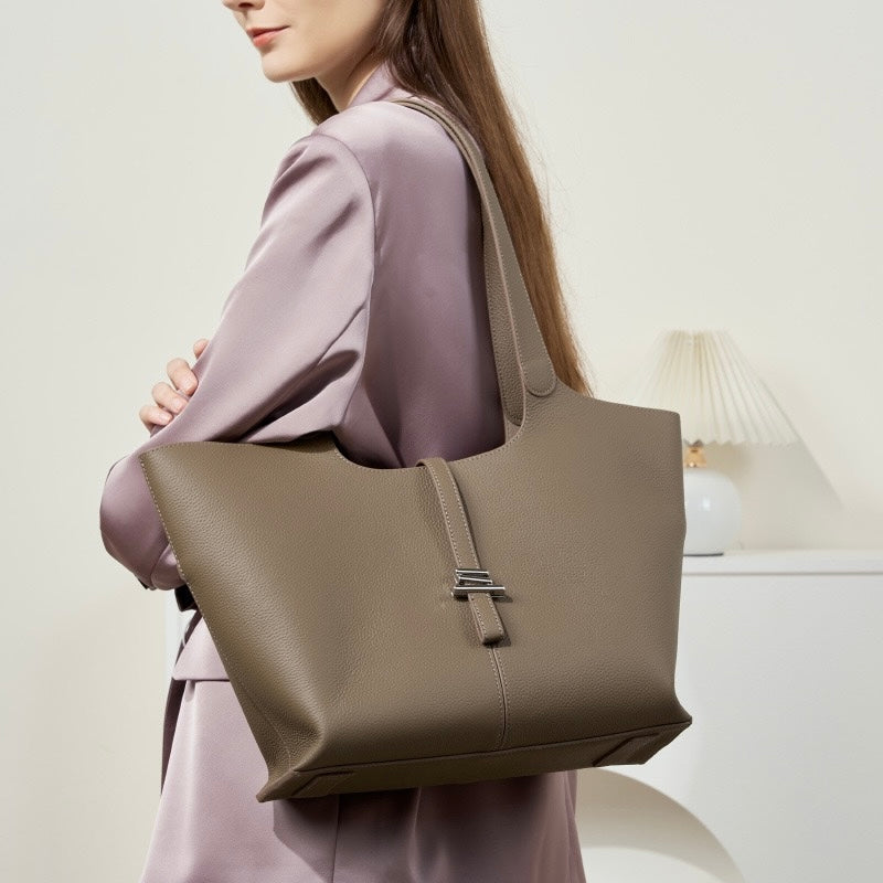 Women’s Genuine Leather Large Capacity Tote Bag | Effortless Commuter Elegance