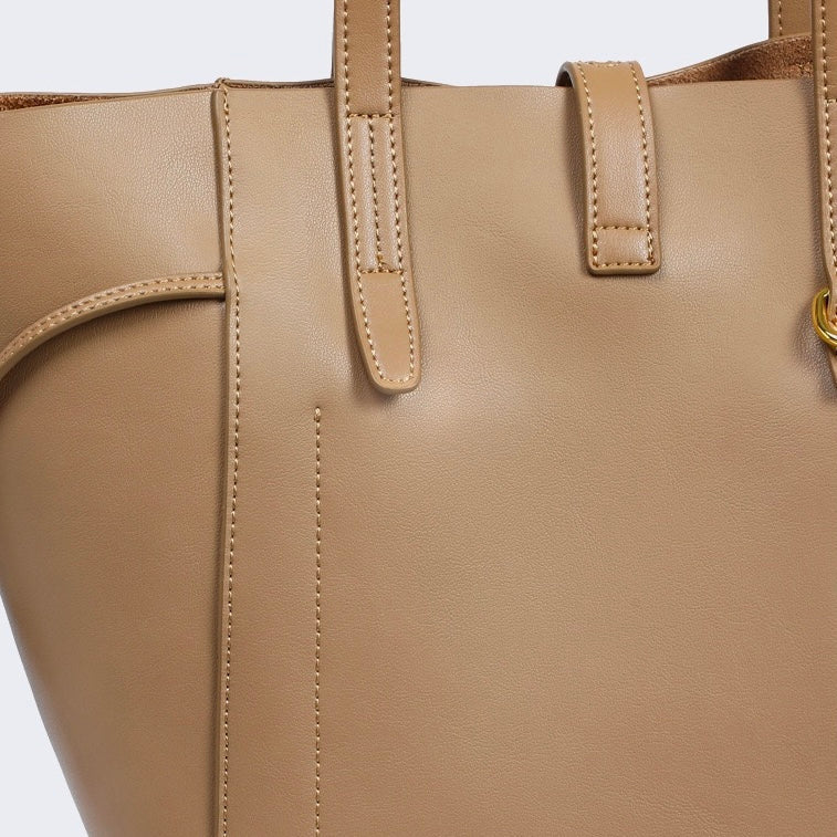 Women’s Genuine Leather Lock Buckle Tote Bag | Effortless Vintage Elegance