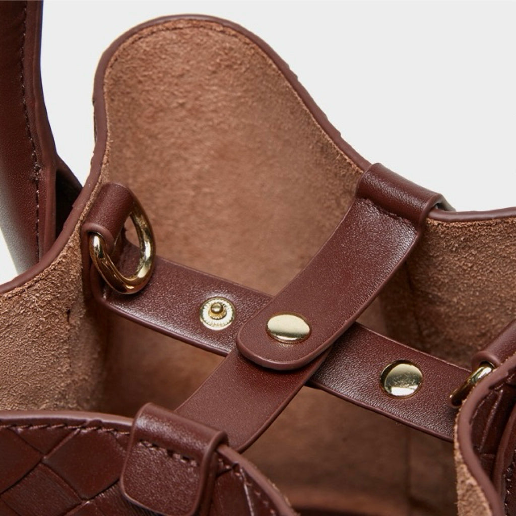Women’s Genuine Leather Woven Bucket Crossbody Handbag | Effortless Elegance