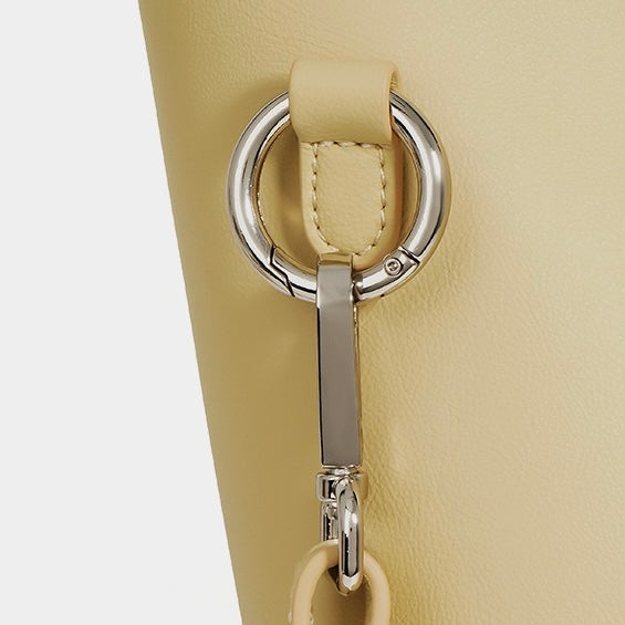 Women’s Genuine Leather Bucket Bag | Effortless Adjustable Strap Elegance