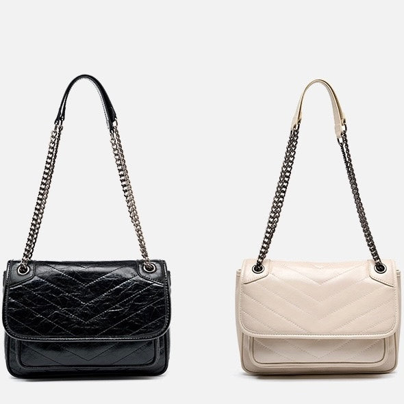 Women’s Genuine Leather Chain Detail Messenger Shoulder Bag | Spacious Elegance