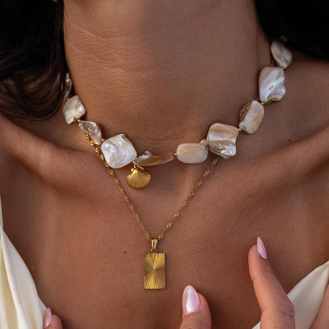 Natural Shell String Pendant Necklace | Effortless Coastal Elegance