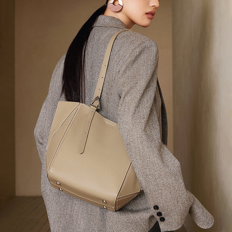 Women’s Camel Textured Leather Shoulder Tote | Effortless Elegance