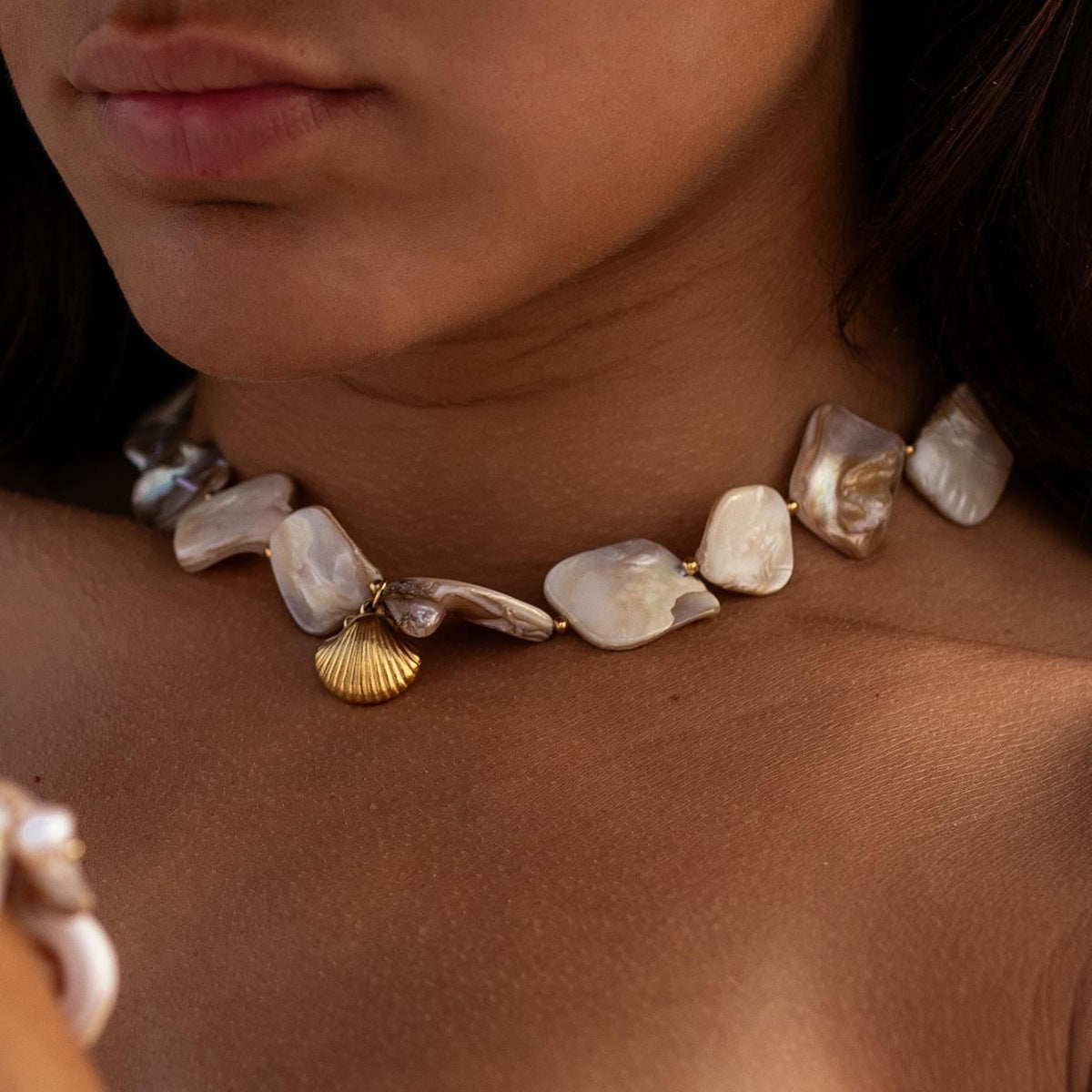 Natural Shell String Pendant Necklace | Effortless Coastal Elegance