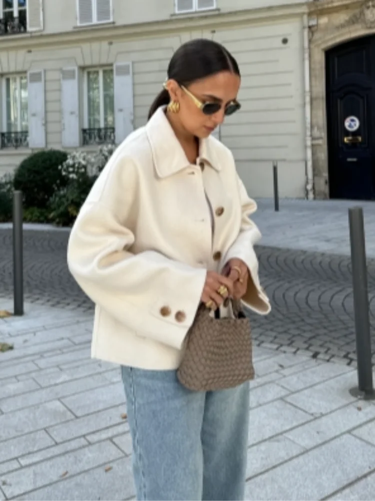 Classic Jacket | Effortless Everyday Elegance