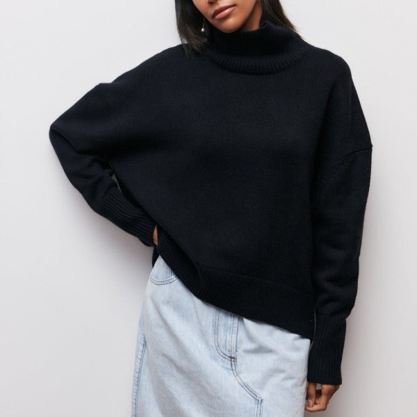 Knit Turtleneck Pullover | Quiet Warmth and Timeless Sophistication