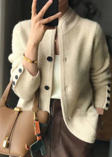 Soft Knit Cosy Cardigan | Effortless Warmth Timeless Elegance
