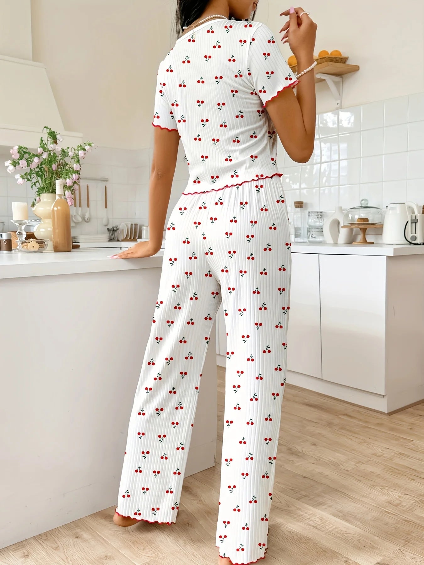 Isla | Velvet Lounge Pyjama Set | Soft Evening Elegance