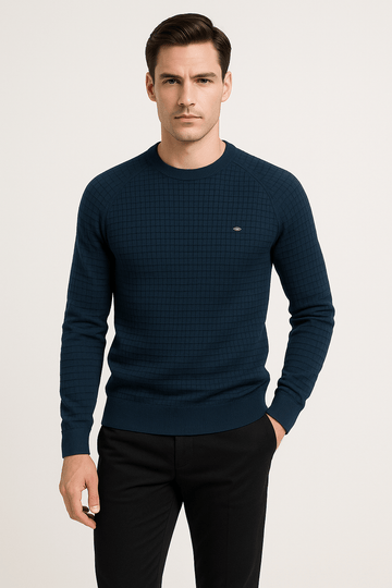 Men’s Textured Knit Crew Neck Jumper | Effortless Everyday Elegance
